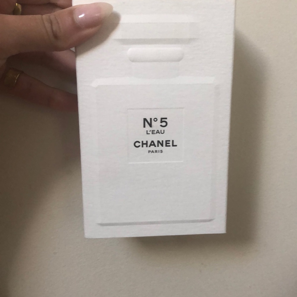 Chanel number 5